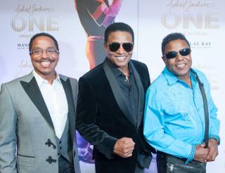 Marlon, Jackie and Tito Jackson arrive at the red carpet for Cirque du Soleil's 